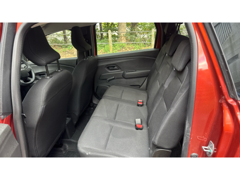 Dacia Jogger 1.0 TCe Essential 5dr Petrol Estate